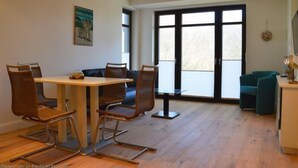 Apartment | Living room - Rothtraut - Remise Wohnung 05 (Wyk auf Foehr)