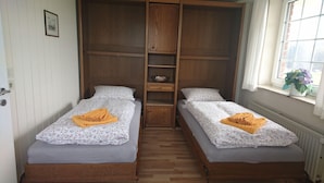 Apartment | 2 bedrooms, free WiFi - Ferienwohnung 22 Ohne Balkon (Cuxhaven)