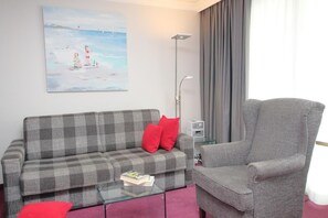 Apartment | Wohnzimmer | Fernseher