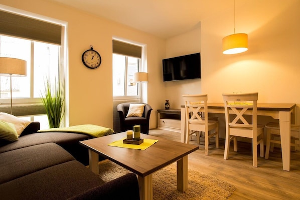 Apartment (Frau Clara Haus - Ecke 1) | AuĂenbereich