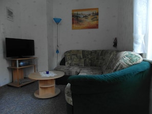 Apartment (Harzhaus am Brunnen, Wohnung 3) | Wohnzimmer | Fernseher