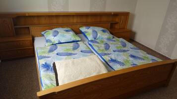 Apartment | 1 bedroom, cribs/infant beds