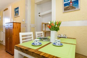 Apartment | Eigene Küche | Herdplatte