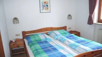 Apartemen | 2 kamar tidur dan tempat tidur bayi