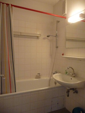 Apartment | Bathroom - Btsd52408 - Fewo Stranddistel I (Fehmarn)