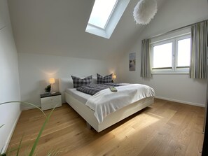 Apartment (PENTHOUSE-Hafenwohnung REEDERs TOPP) | 1 Schlafzimmer