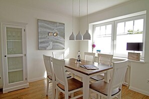 Apartment | Eigene Küche | Geschirrspüler