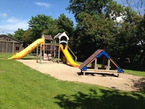 Apartment (Ferienwohnung Schwertmuschel im Haus ) | Exterior - Ferienwohnung Schwertmuschel im Haus Muschelgarten (Alkersum)