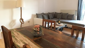 Appartement | Salle de séjour | Télévision