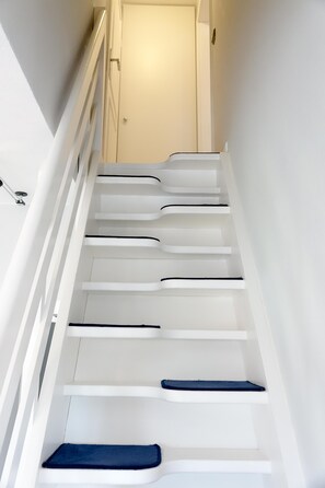 Apartment (Lorens-de-Hahn-Straße 73 / App. 10) | Bahagian luar