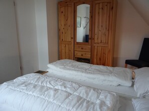 Apartment | 2 Schlafzimmer, Babybetten, kostenloses WLAN