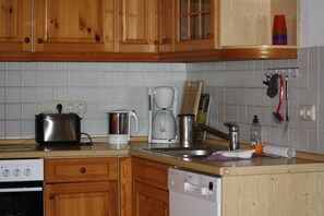 Apartment (Schleikate) | Private kitchen