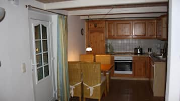 Apartment (Schleikate) | Private kitchen | Fridge