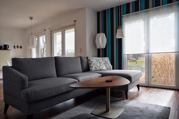 Fernseher, DVD-Player