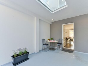 Ferienhaus (Villa Dragica mit Pool auf Terasse nu) | Außenbereich