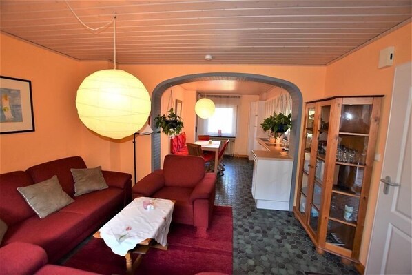 Fernseher, DVD-Player