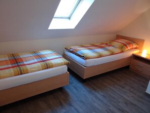 Apartment - Doppelhaushälfte in Carolinensiel für 4 Personen und ein Kleinkind 50101 (Wittmund)