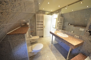 Appartement (Ferienwohnung Sonnenkliff in Groß Zi) | Badkamer