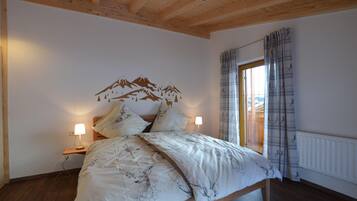 House | 3 bedrooms, cribs/infant beds, free WiFi