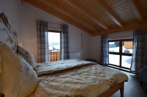 Ferienhaus | Babybetten, kostenloses WLAN