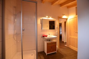 House | Bathroom