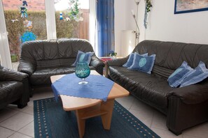 Apartment | Wohnzimmer | Fernseher