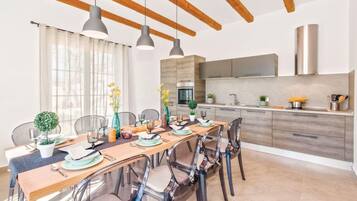 Vila (Villa San Kirin Magnolia) | Dapur pribadi