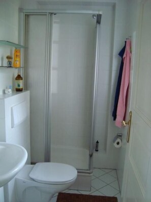 Apartment | Bathroom - Ferienwohnung Strandstr. EG (Nieblum)