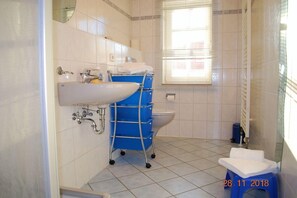 Apartment | Bathroom - Feriendomizil Goethestr. App. 12 (Heringsdorf)