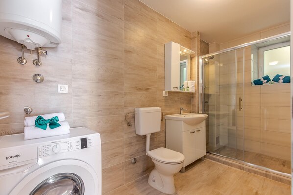 Villa | Badezimmer