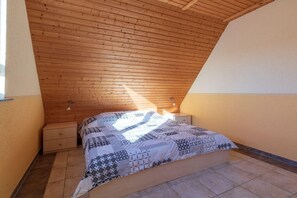 Apartment | 2 Schlafzimmer, Babybetten