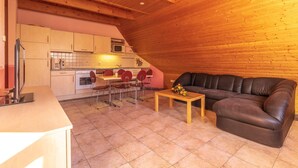 Apartment | Living room | TV - Whg 4 "adlerhorst" Ferienhaus Am "boddenufer" Buschvitz (Buschvitz)