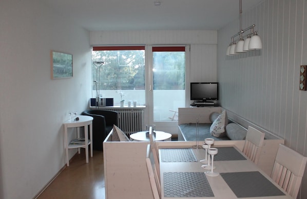 Fernseher, DVD-Player