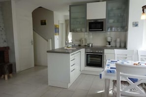 Apartment | Eigene Küche | Herdplatte