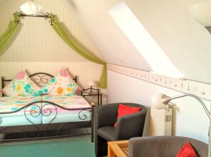 Apartment | 1 bedroom, cribs/infant beds, free WiFi - Seawind Cottage Fewo Seestern (Büsum)