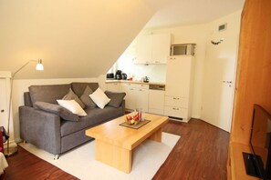 Apartment | Wohnzimmer | Fernseher