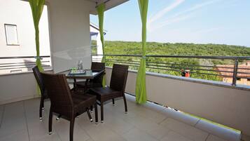 Apartment | Balcony