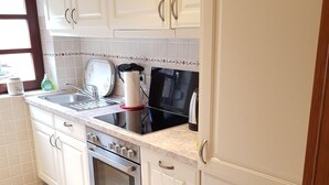 Private kitchen - Landhus Achter de Kark- Backboord (Poppenbüll)