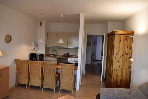 Apartment | Wohnzimmer | Fernseher