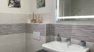 House | Bathroom