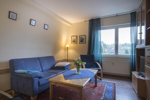 Apartment | Wohnzimmer | Fernseher