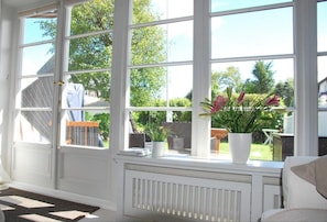 Apartamento (Haus Freischwimmer Sylt, Wohnung STRA) | Sala de estar | Una televisión