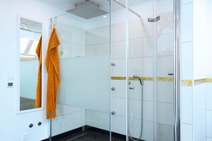 Apartment | Badezimmer