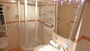 Apartment | Badezimmer