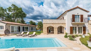 Villa (Villa San Kirin Olivia) | Pool - Villa San Kirin Olivia (Vodnjan)