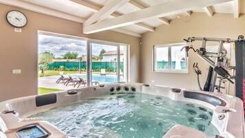 Villa (Villa San Kirin Olivia) | Außenbereich