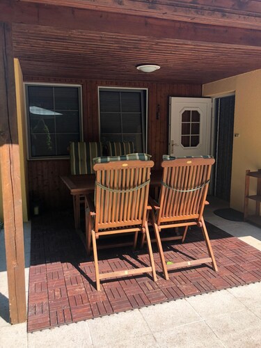 Am Dobbertiner See: Bungalow mit Terrasse