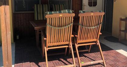 Am Dobbertiner See: Bungalow mit Terrasse