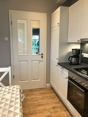 Huoneisto (Deichhof Knudsen) | Yksityinen keittiö | Jääkaappi