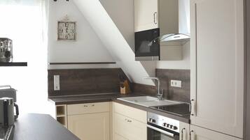 Apartment (Komfortables Wohnen in gehobener Auss) | Private kitchen
